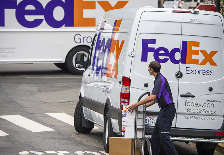 Gửi hàng đi Mỹ tại Bến Cát – Fedex tại Bến Cát